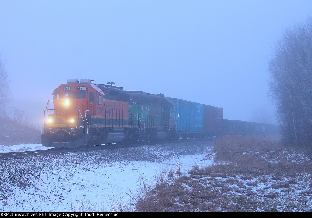 BNSF 1785